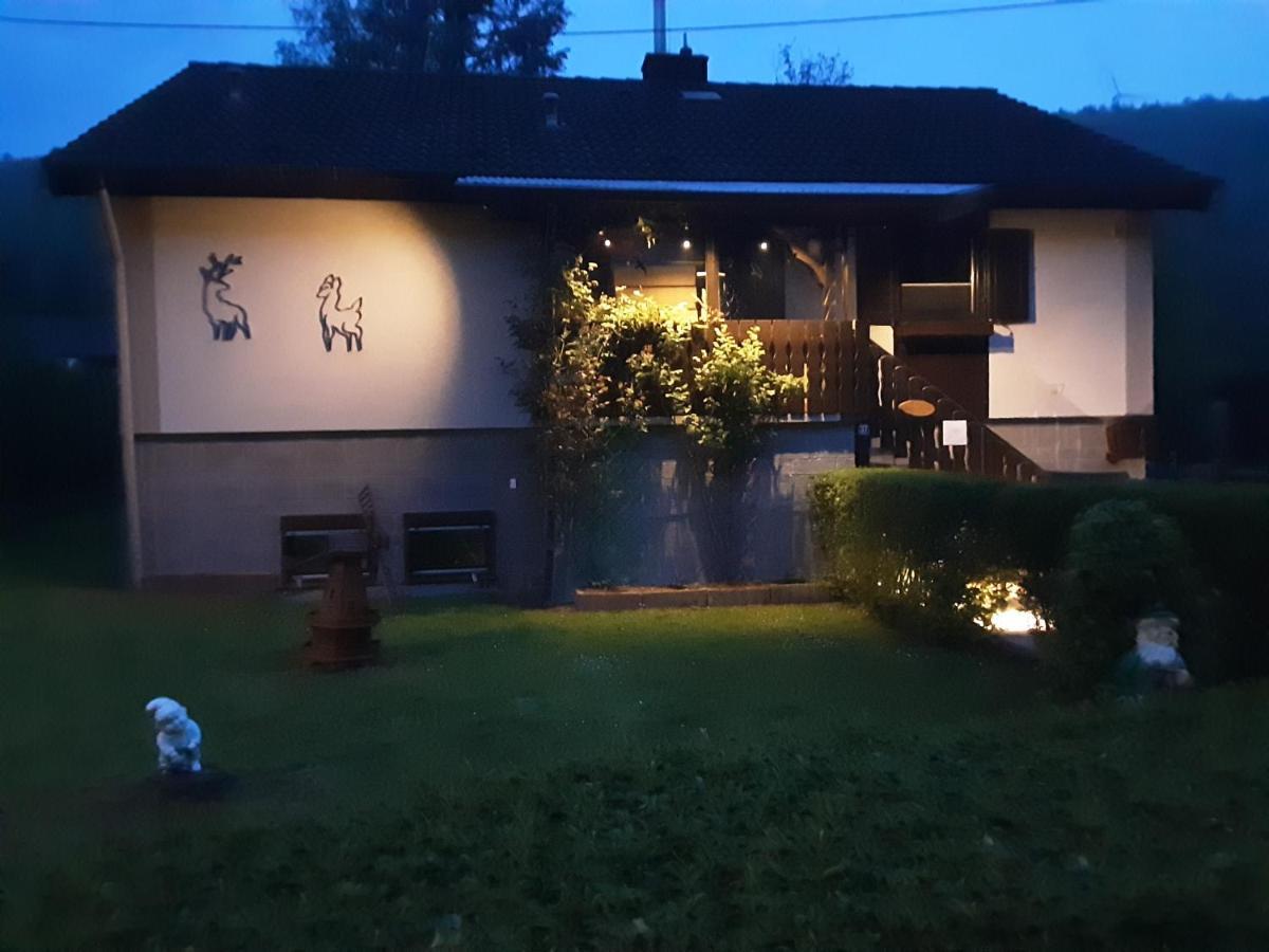 Zum Goldenen Tal Apartment Grafendhron Екстериор снимка